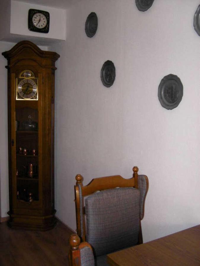 Ferienwohnung Haus Ellbogen Momlingen Exterior foto